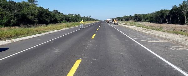 Inauguran hoy  primeros 36 km de asfalto de A. Paraguay - Economía - ABC Color