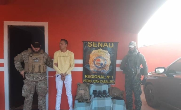 HOY / Detenido presunto miembro de PCC: tenía armas, drogas y hasta granada