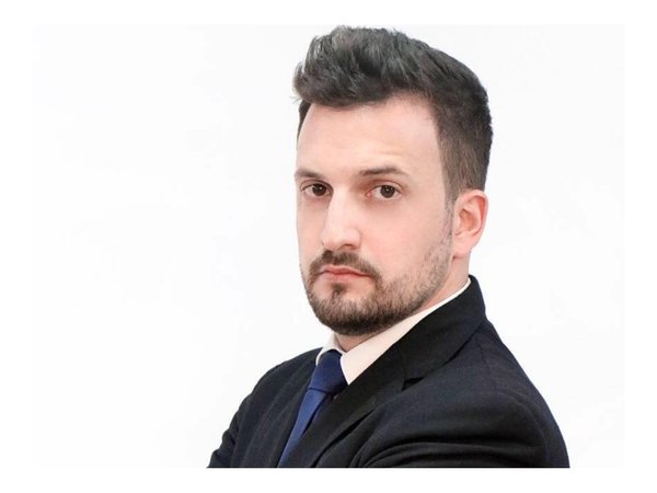 ¿Puedo ir preso por tener relaciones en el auto?