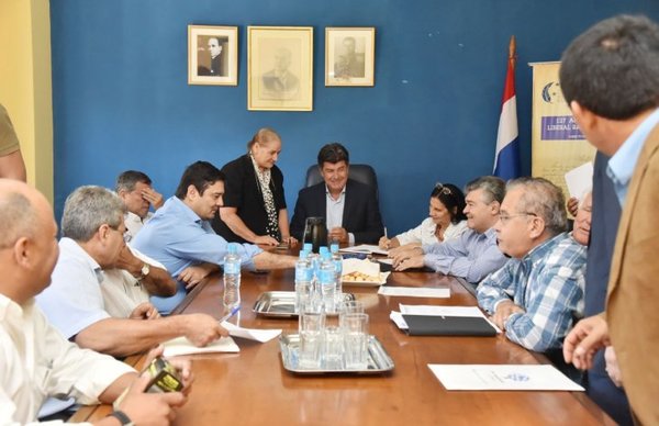 PLRA podría solicitar la pérdida de investidura de Enrique Bacchetta - Informate Paraguay