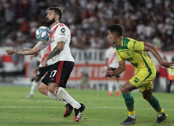 Arde la Superliga argentina - Fútbol - ABC Color