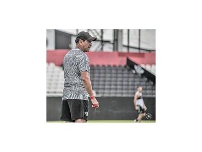 Libertad viaja rumbo a su debut copero