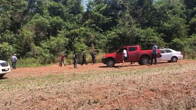 TRASLADAN CUERPO CALCINADO A LA MORGUE PARA SU IDENTIFICACIÓN