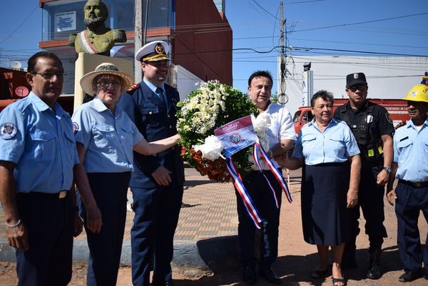 Rinden homenaje por los 150 años de muerte del Mariscal Francisco Solano López - Nacionales - ABC Color