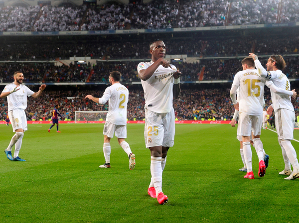 Real Madrid se queda con el clásico y con el liderato