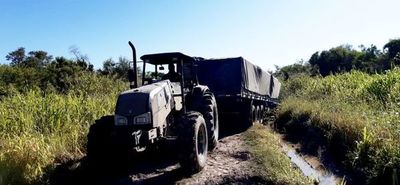 Con tractor hacen llegar merienda - Interior - ABC Color