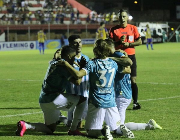 Guaraní venció a Sportivo Luqueño y se acerca a la punta » Ñanduti