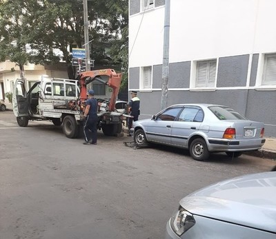 Gran operativo contra cuidacoches y limpiavidrios