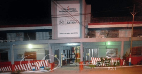 Visitó a su novio en la privada de Tacumbú y le clavó en el pecho