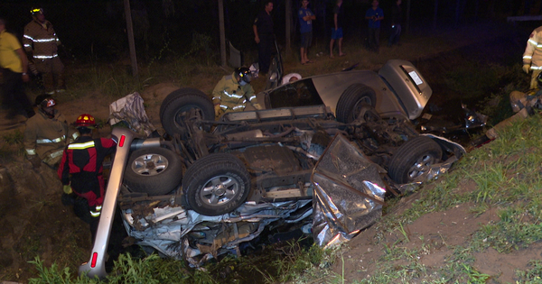 Múltiple accidente de tránsito deja dos fallecidos y varios heridos en Capiatá