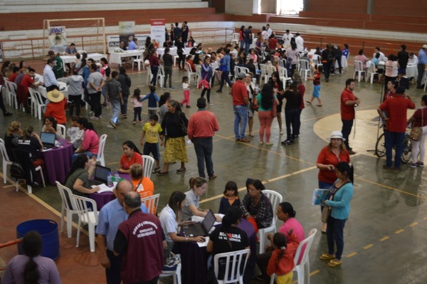 Ciudad Mujer Móvil brindó más de 3.400 servicios en Alto Paraná la semana pasada | .::Agencia IP::.