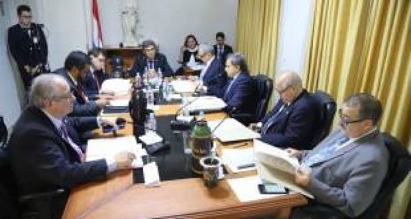 Hoy se elegirá la terna para ministro de la Corte