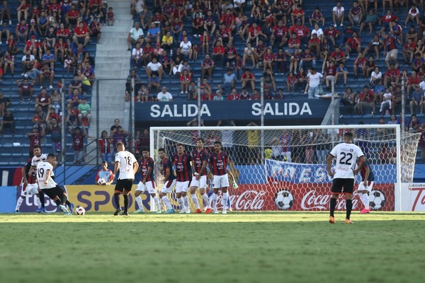 General Díaz logra su primer triunfo ante Cerro Porteño en la Nueva Olla - .::RADIO NACIONAL::.