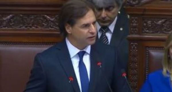 Lacalle Pou asumió como Presidente de Uruguay