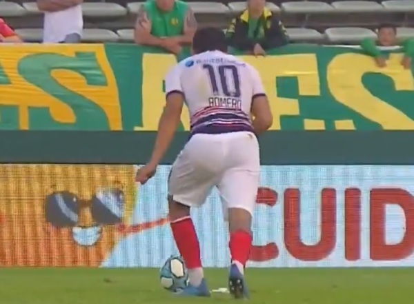 El golazo del "Melli" Romero desde todos los ángulos