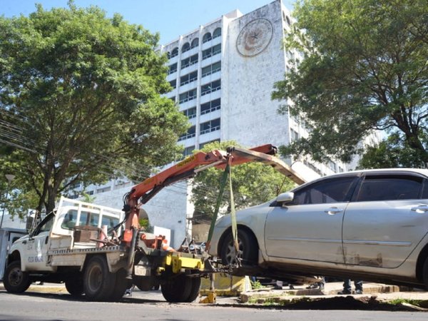 Asunción: Multa mínima por vehículos mal estacionados es de G. 253.020