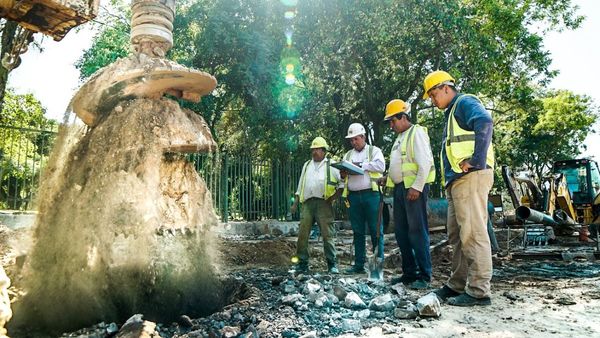 Ejecutan pilotes y cabezales en tramo cerrado de Primer Presidente