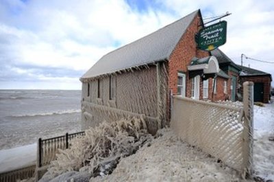 Se congelan casas en lago de Nueva York por temperaturas heladas » Ñanduti