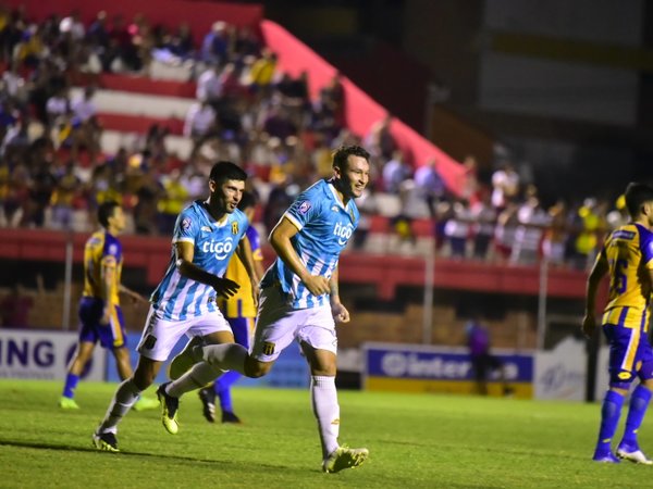 La Fiera y Rodney Redes prolongan la alegría de Guaraní