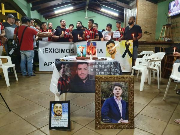 Homicidio en la cancha: Emotivo acto de recordación a una semana del crimen - ABC en el Este - ABC Color