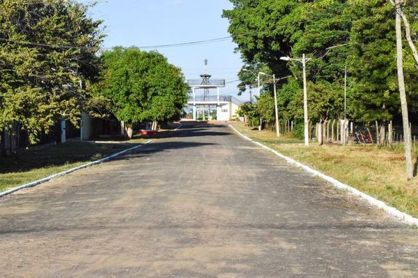 Gobernación habilitó calles empedradas en Puerto Antequera - Nacionales - ABC Color