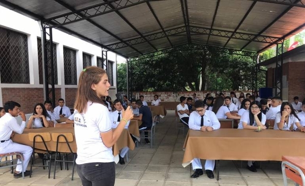 HOY / Estudiantes se movilizarán frente al MEC