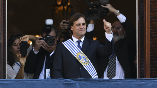 Uruguay: Estos son los desafíos a los cuales se enfrenta Lacalle Pou tras su asunción » Ñanduti