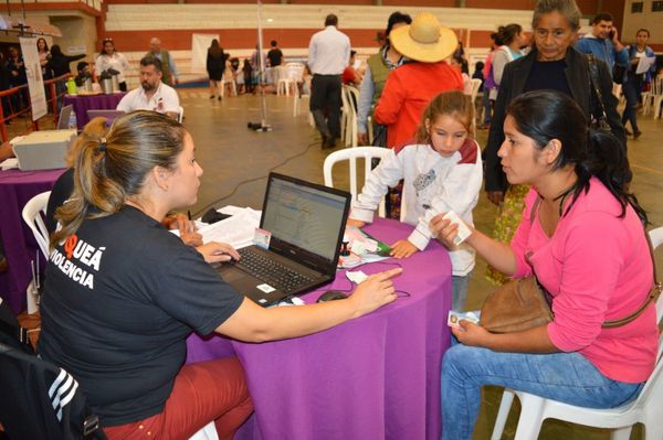 Más de 3400 servicios ofreció Ciudad Mujer Móvil en Alto Paraná