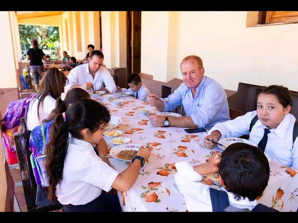 ALMUERZO ESCOLAR EN CAMBYRETÁ LLEGA A MÁS DE 900 ESTUDIANTES