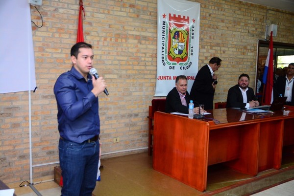 Audios revelan como PRIETO mantiene en forma GROSERA mayoría en la Junta Municipal