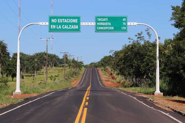 Inauguran ruta asfaltada Kurusu de Hierro – Azotey