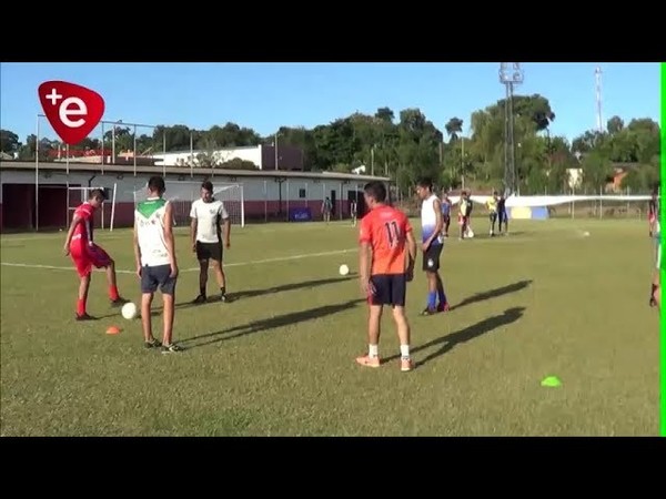 PRIMERO DE MARZO PRESENTÓ A JULIO RAMÓN TOLEDO COMO NUEVO TÉCNICO