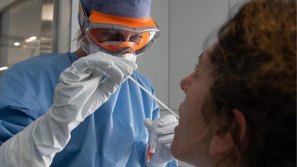 Un profesor de primaria de un colegio de Madrid da positivo por coronavirus - .::RADIO NACIONAL::.
