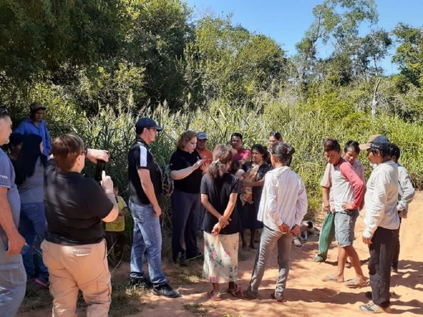 Indagan entorno familiar de la niña Francisca hallada en baldío cercano a Terminal de Asunción