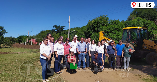 En San Juan del Paraná avanza los mejoramientos de tramos viales
