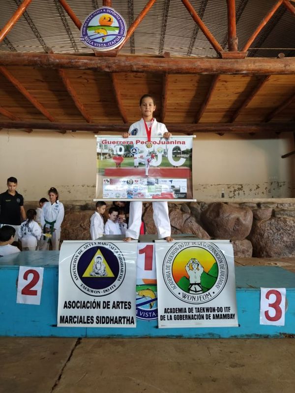 Adolescente pedrojuanina deja en alto el nombre de nuestra ciudad y del país