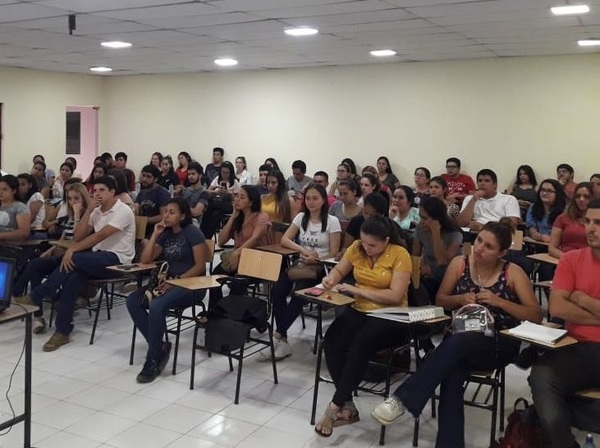 Golazo inició el 202Universitarios de FACEN se capacitaron en Gestión de Calidad | Lambaré Informativo