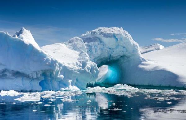 La desconocida isla que apareció en medio de la Antártica - SNT