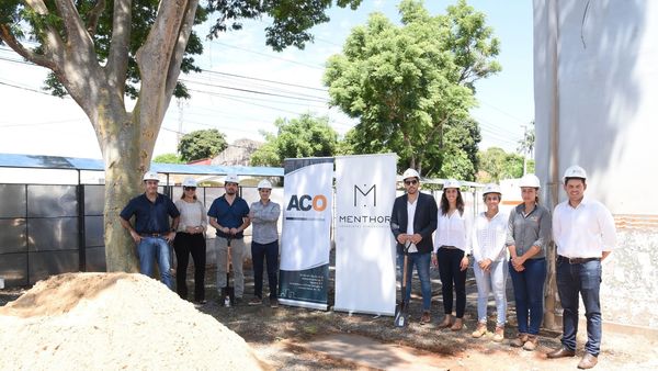 Menthor lleva a cabo la palada inicial del Minutage