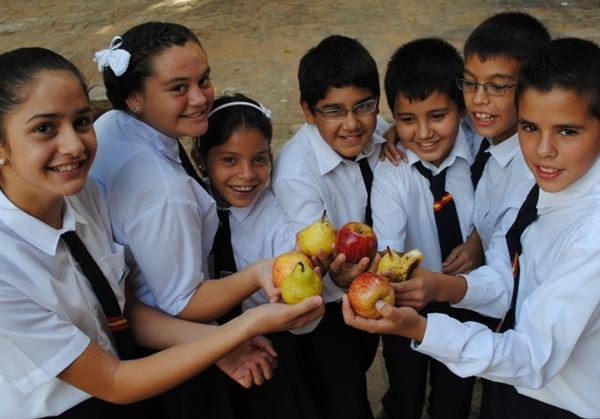 Profesionales recomiendan una merienda saludable y buena hidratación para la vuelta a clases | Lambaré Informativo