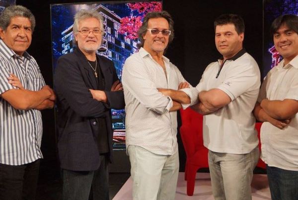 La Retroband cierra el ciclo 2019 de los Viernes Retro Dance | Lambaré Informativo