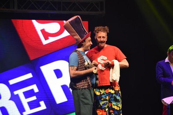 Yayo y elenco traen el humor más jugado a Paraguay | Lambaré Informativo