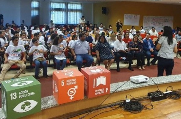 Propician encuentro para analizar situación de los derechos de la niñez y la adolescencia en la Agenda 2030 | Lambaré Informativo