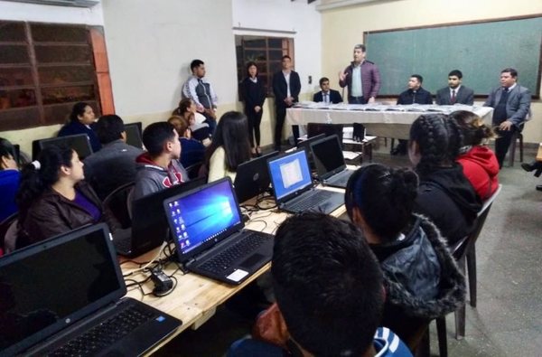 Lambareños aprenden uso de herramientas informáticas mediante el SINAFOCAL | Lambaré Informativo