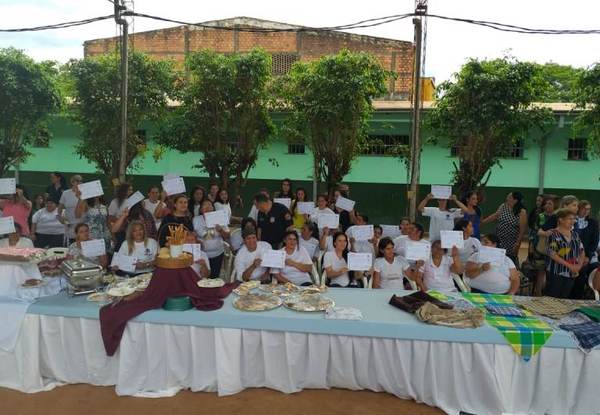 Mujeres privadas de libertad reciben certificados en cocina gourmet | Lambaré Informativo