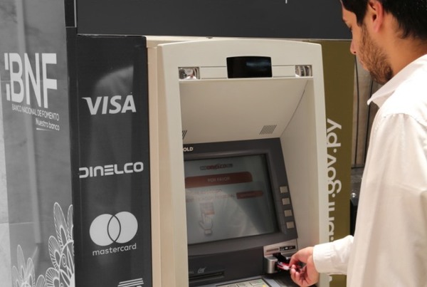 MEC y universidades nacionales cobran esta tarde | Lambaré Informativo