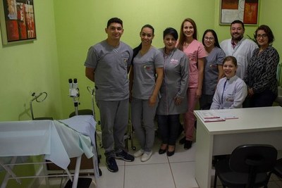 Agrofértil celebró el día de la mujer  paraguaya entregando donaciones | Lambaré Informativo