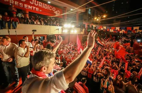 Marito gana a Efraín por una ventaja de 3,7 puntos | Lambaré Informativo