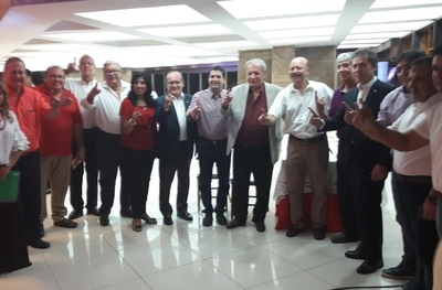 Ingenieros colorados mantuvieron un encuentro con candidatos | Lambaré Informativo