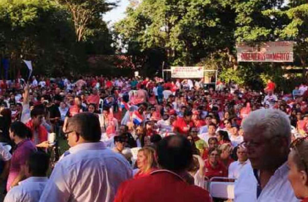Gran convocatoria tuvo encuentro de Marito con estudiantes y docentes | Lambaré Informativo